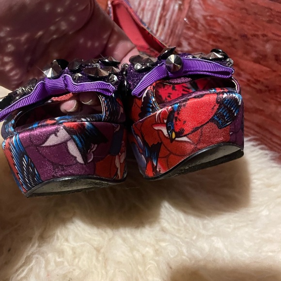 Iron Fist satiny shoes - Picture 2 of 11